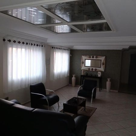 Otimo Apartamento Condominio Frente A Praia มอนกากวา ภายนอก รูปภาพ